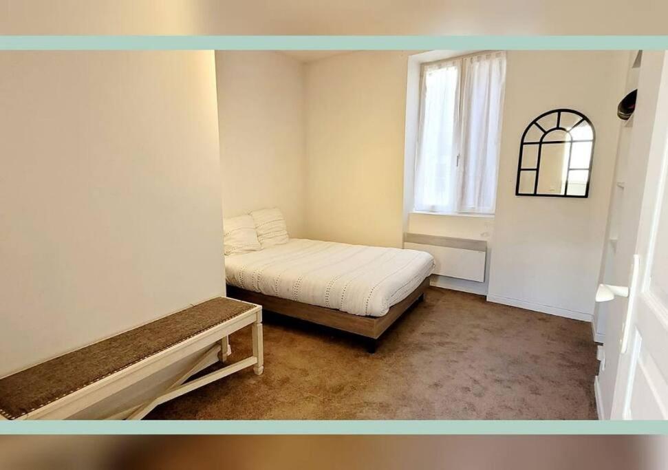 Néris-les-Bains Spacieux T3 Au Pied Des Thermes מראה חיצוני תמונה